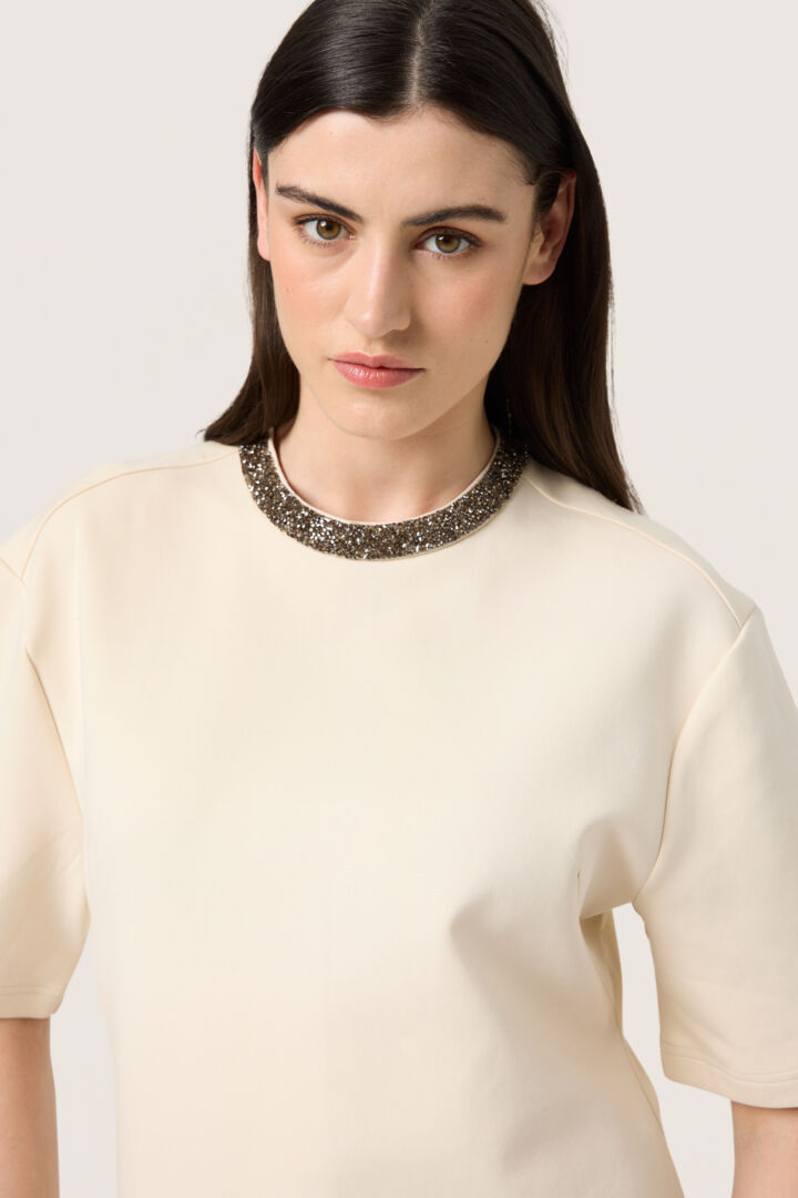 Magana Embellished Tee - Whitecap Grey