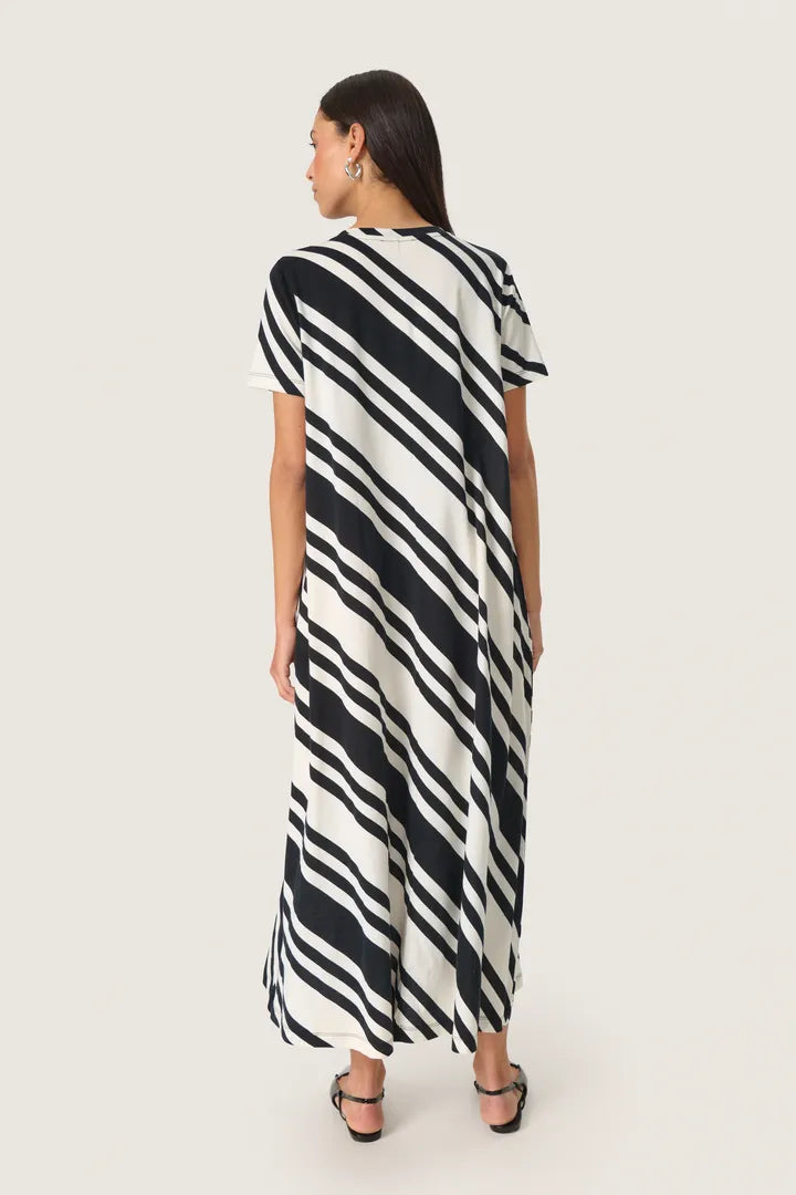 SLAeve Short Sleeve Dress - White & Black