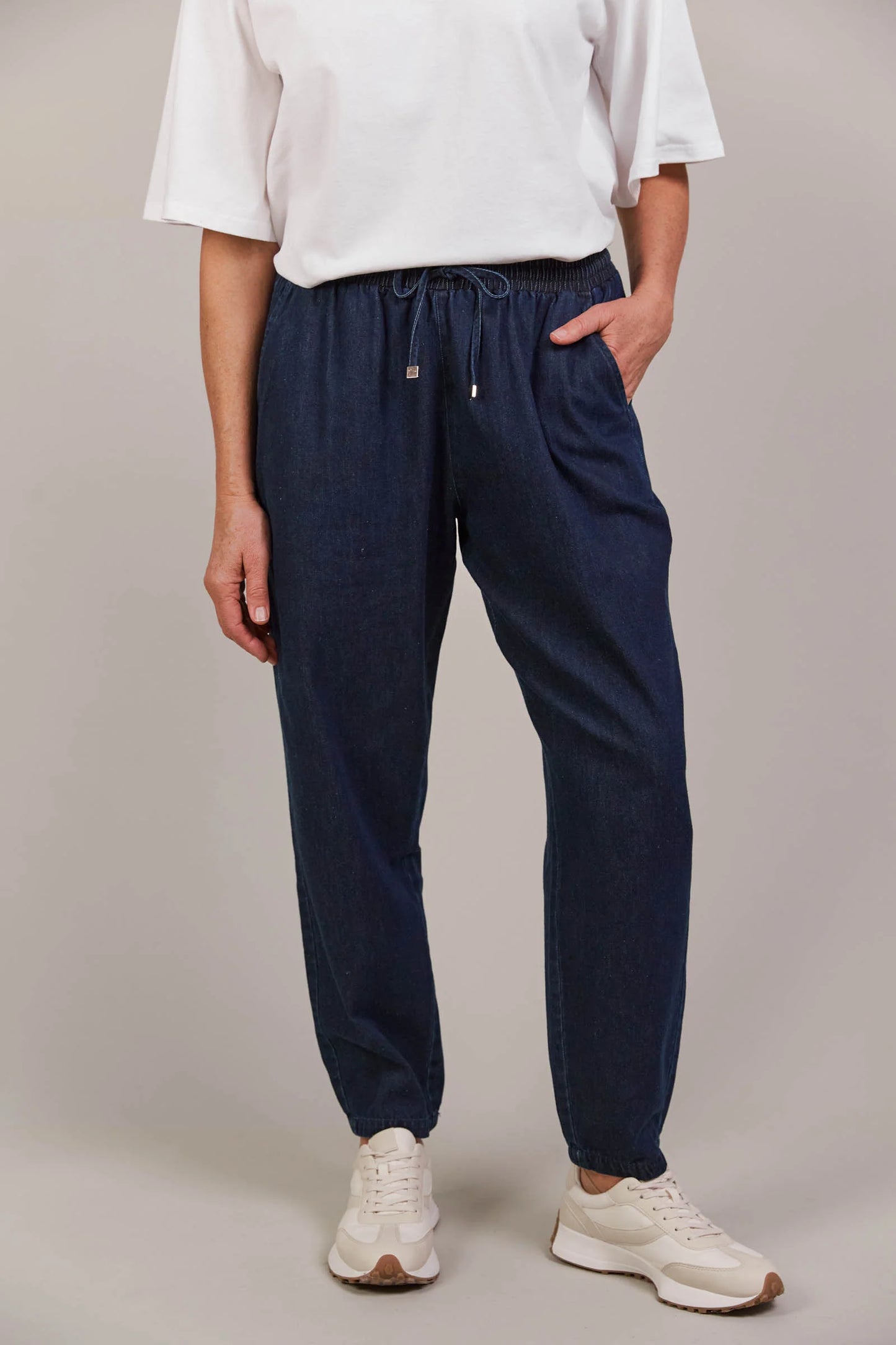 Pepi Relaxed Denim Pant -Oxford