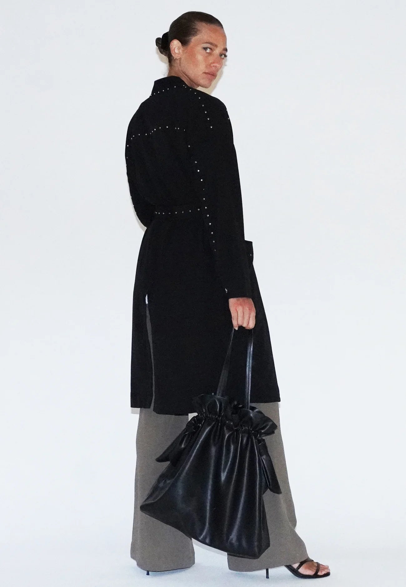 Glory Coat - Black
