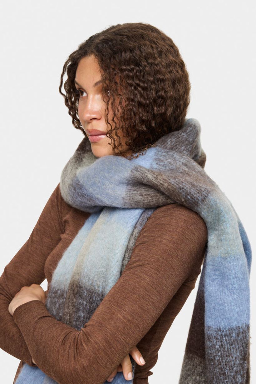 LandaSZ Scarf - Glacier Lake