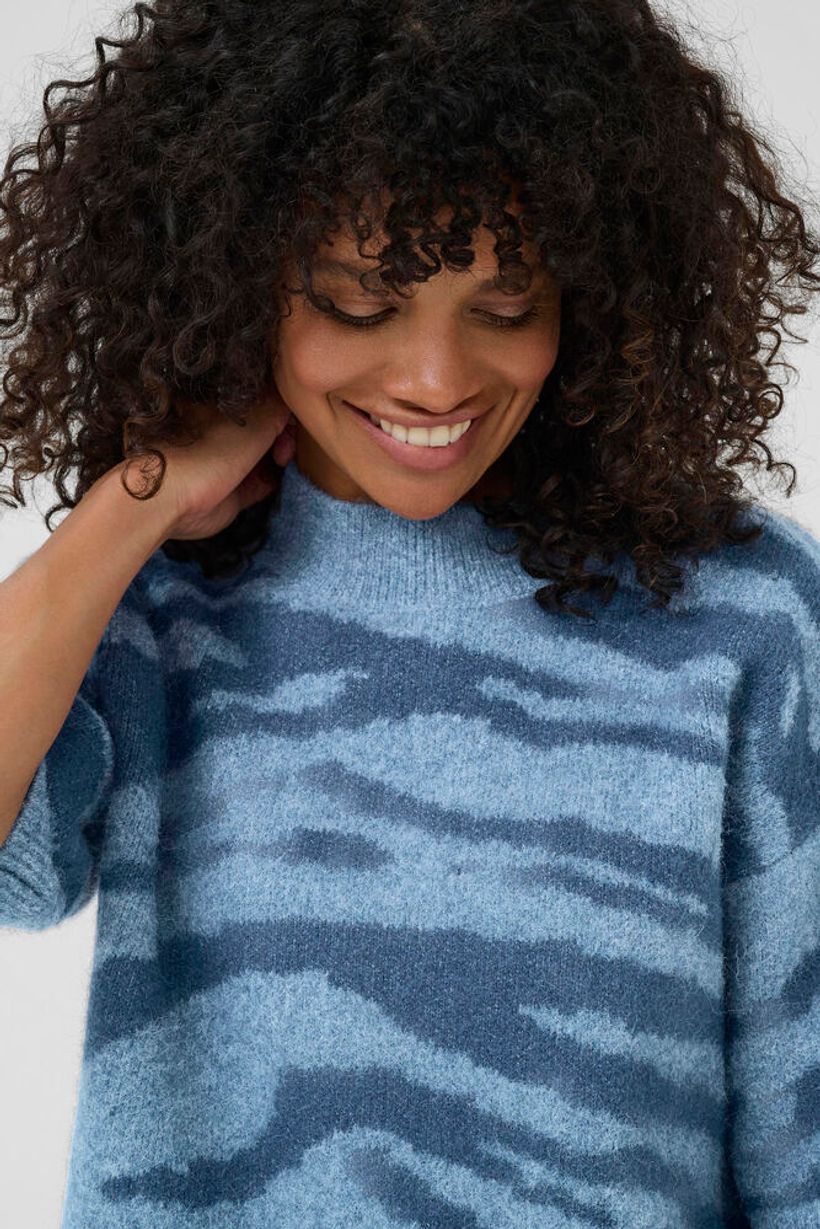 KAsandra Pullover - Windward Blue