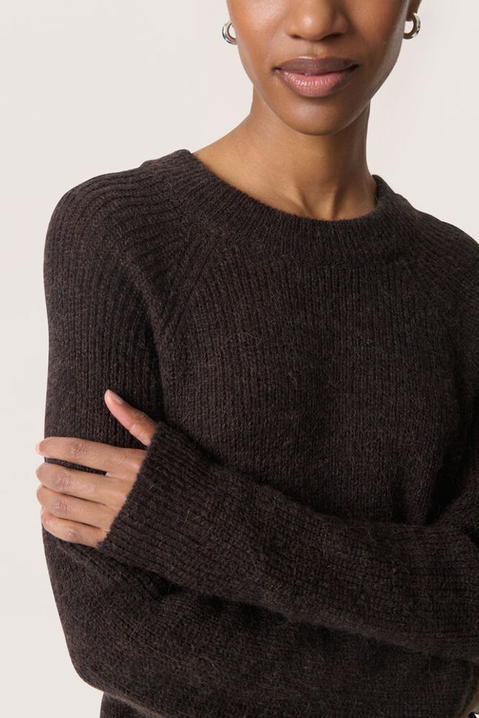 Tuesday Raglan Pullover - Chocolate Torte