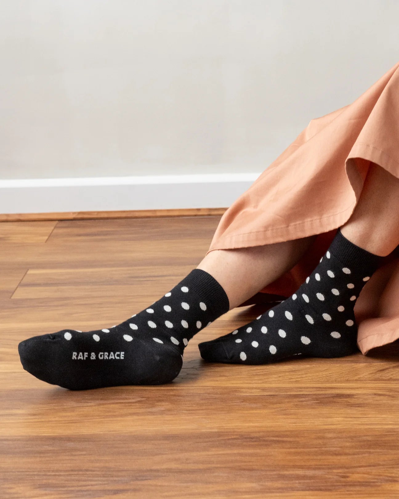 Luxe Cotton Polka Dot Socks - Black