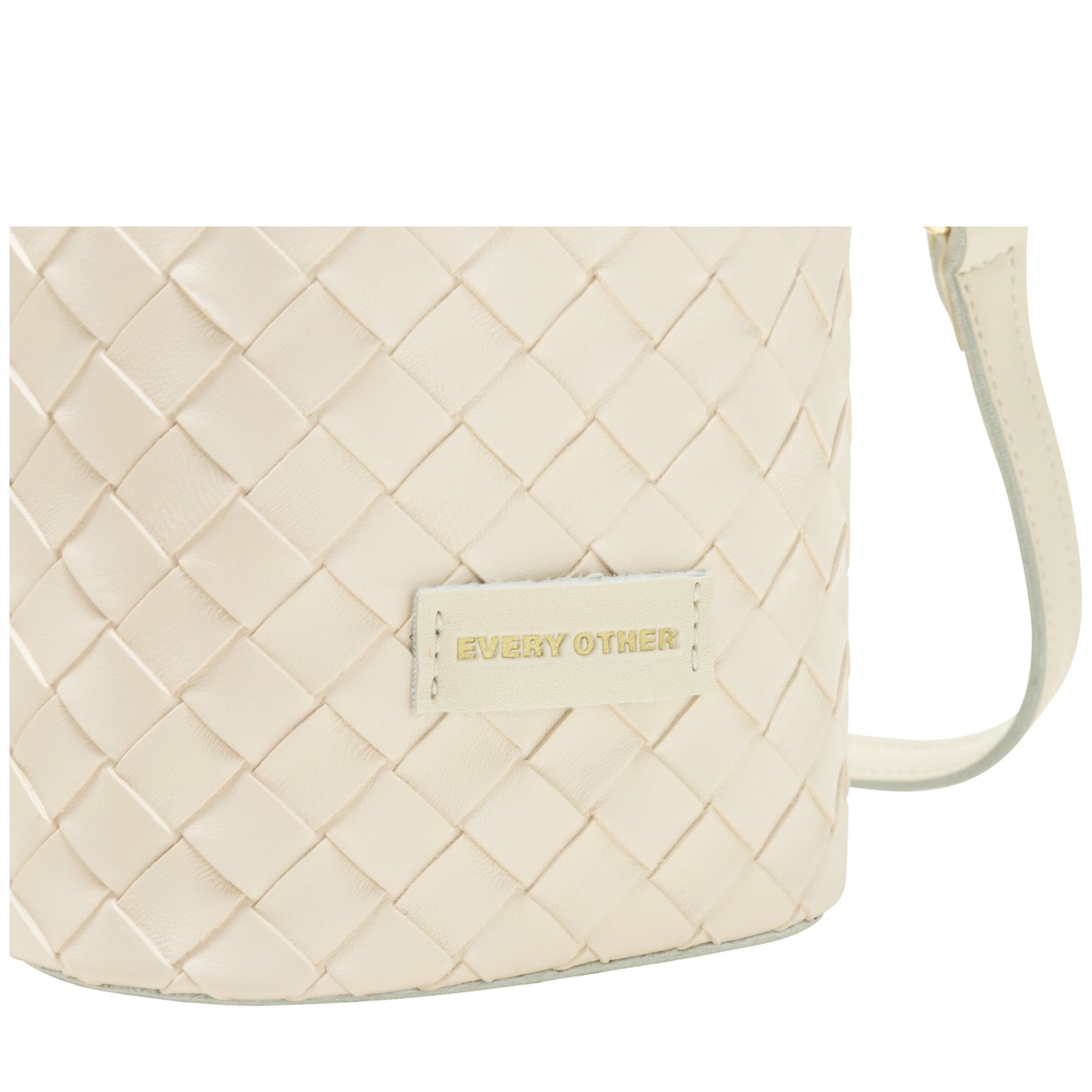 Woven Drawstring Bucket Bag - Off White