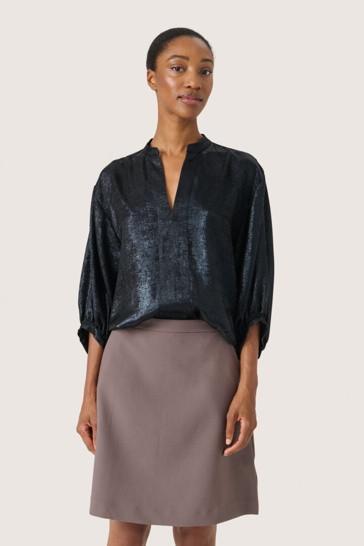 Elvie Amily Blouse - Black