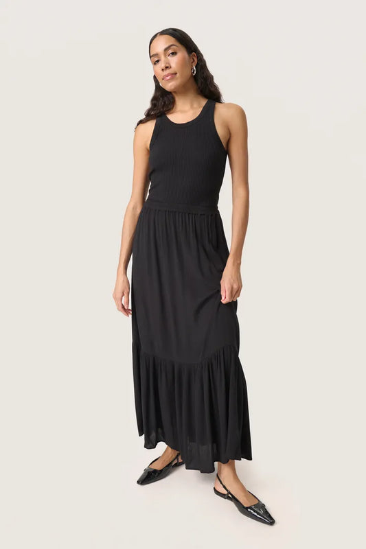 SLElonor Maxi Skirt - Black
