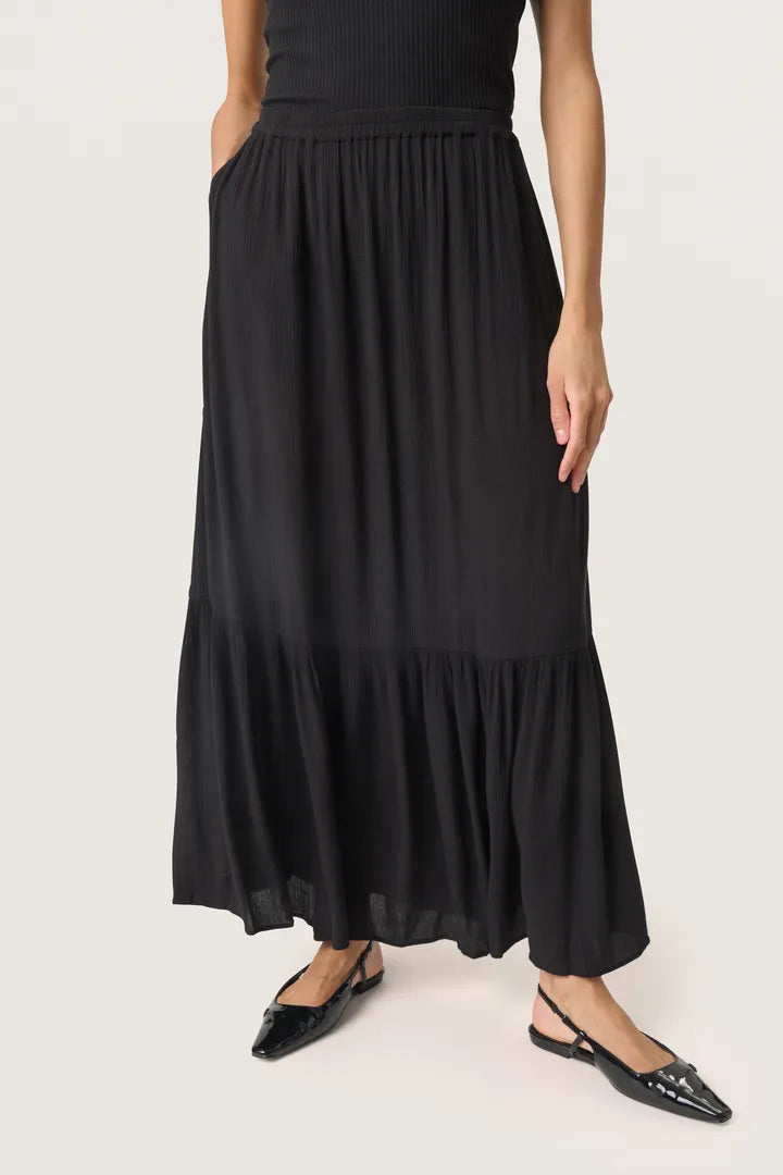 SLElonor Maxi Skirt - Black