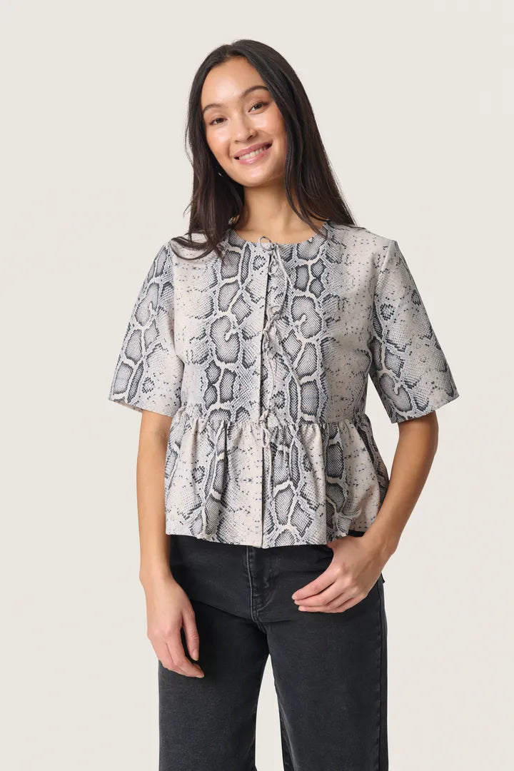SLXala Short Sleeve Blouse - Grey Snake Print