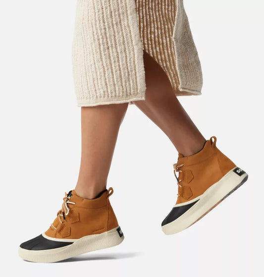OUT N ABOUT™ IV Classic Waterproof Boots - Taffy/Black