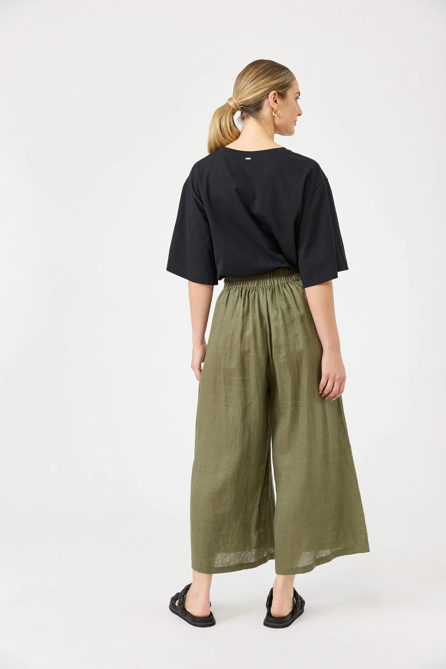 Studio Crop Pant - Khaki