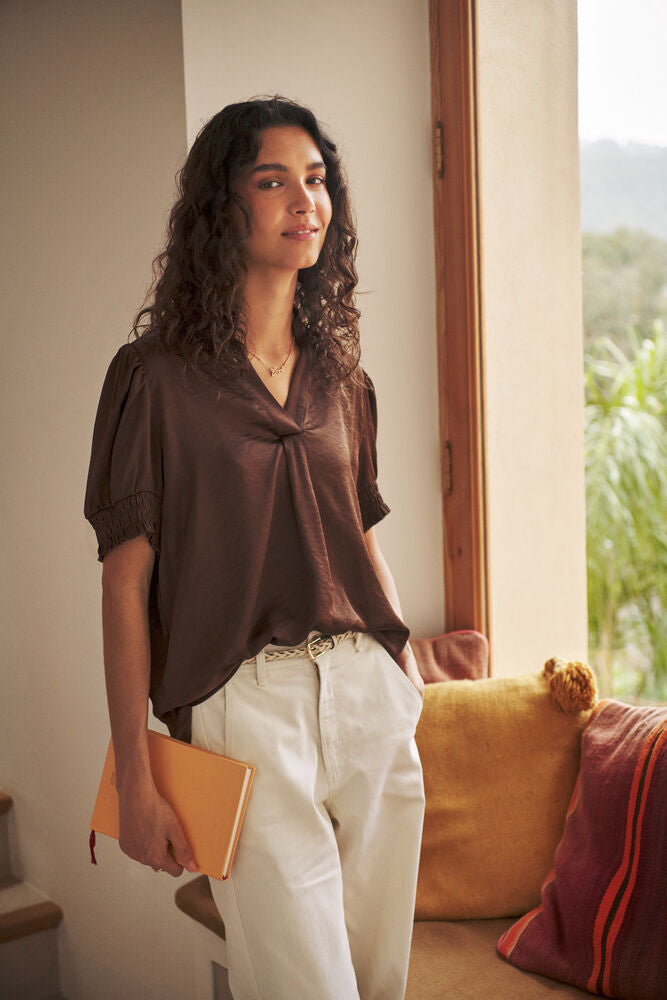 PananSZ Short Sleeve Blouse - Major Brown