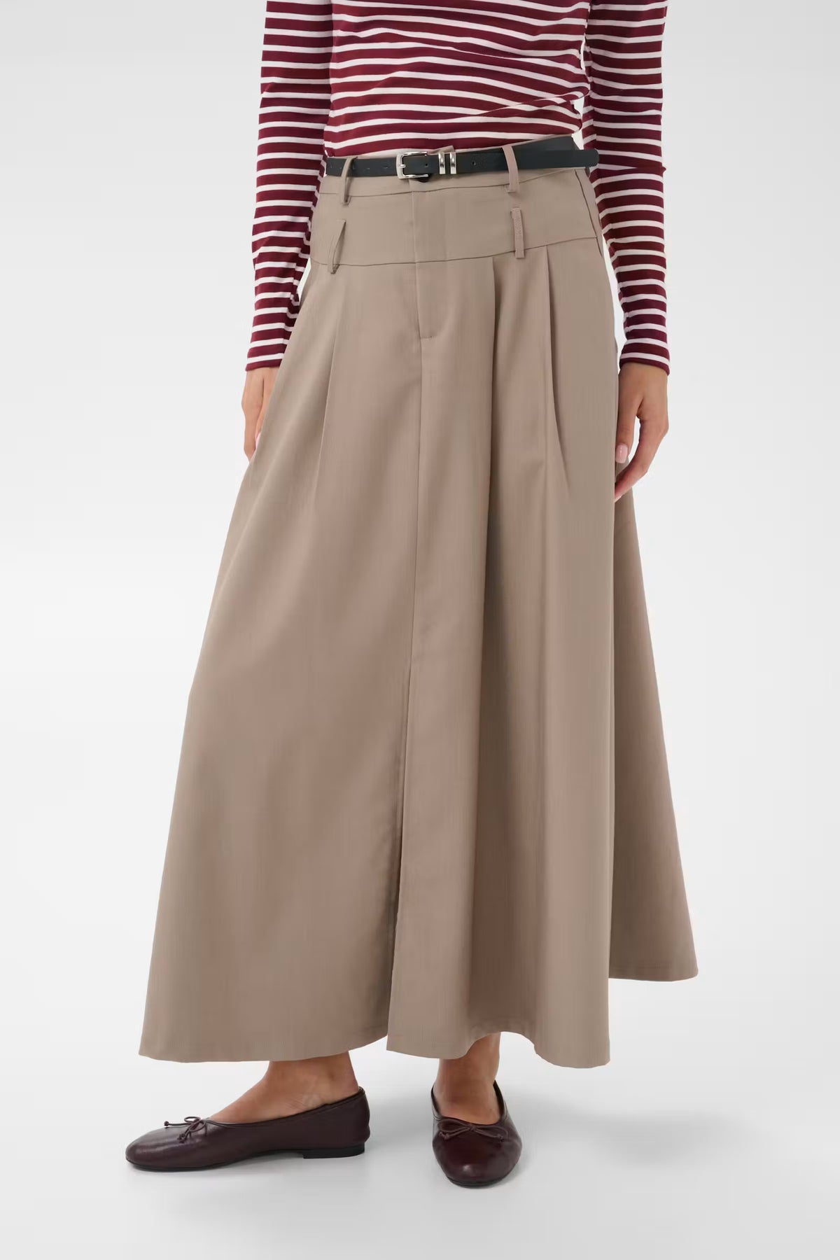 KAlissi Skirt - Desert Taupe