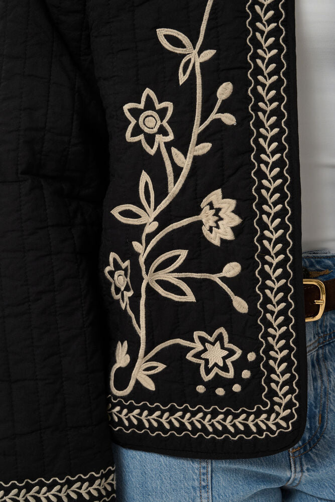 KAfibi Quilted Jacket - Black