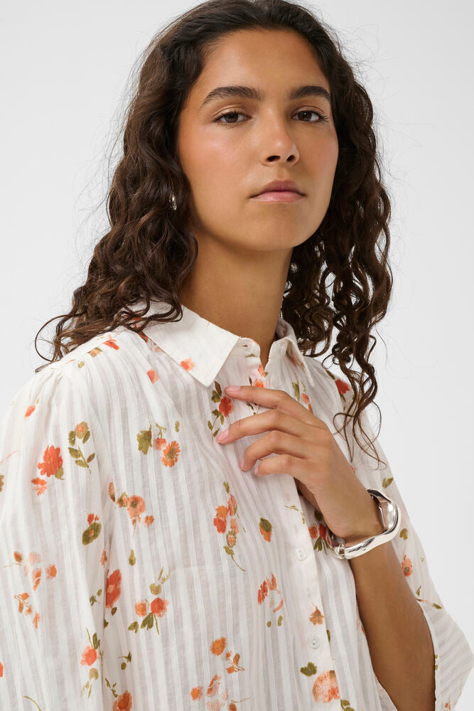SLBianca Printed Shirt - White Floating Flowers