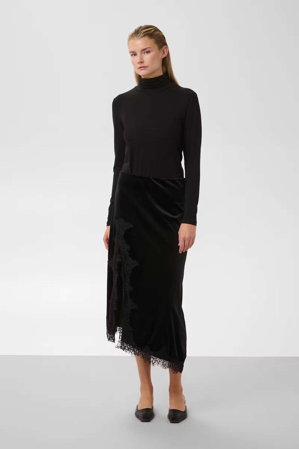 SLVelera Lace Skirt - Black