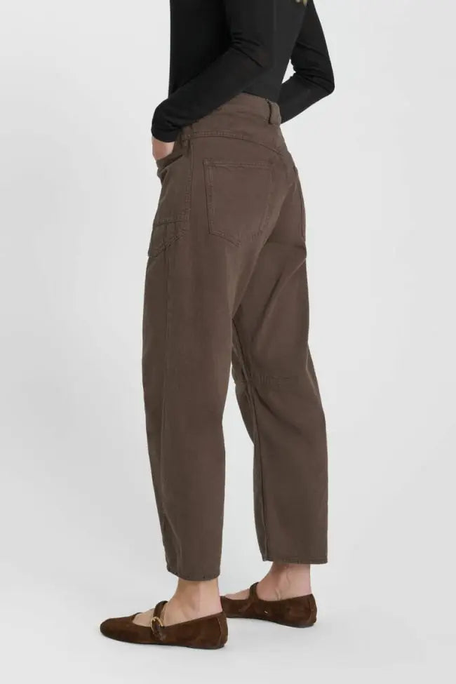 Madie Balloon Jeans - Bark