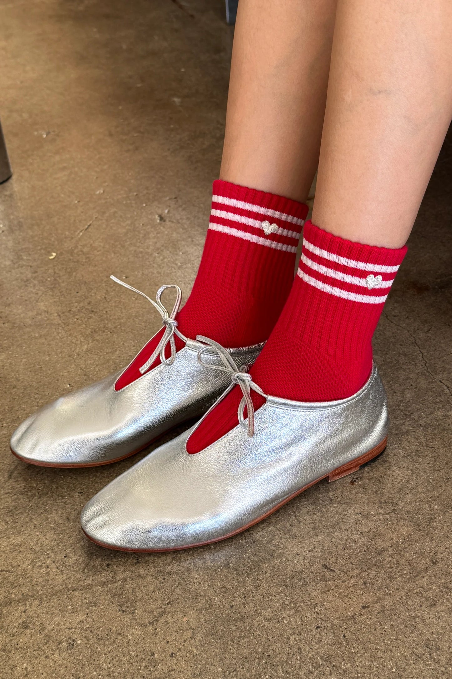 Embroidered Girlfriend Socks - Scarlet Heart