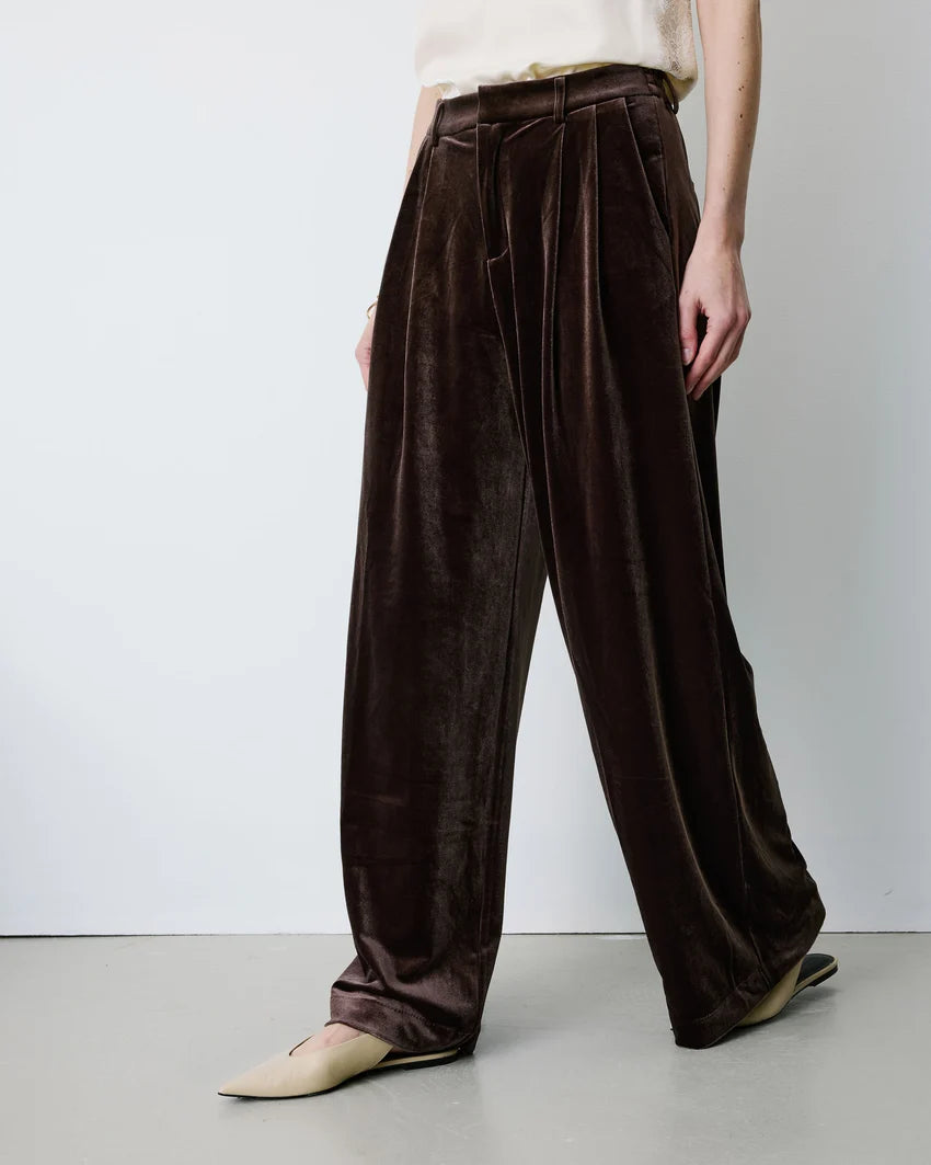 Benson Velvet Trousers - Chocolate