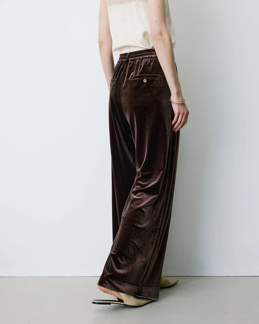 Benson Velvet Trousers - Chocolate