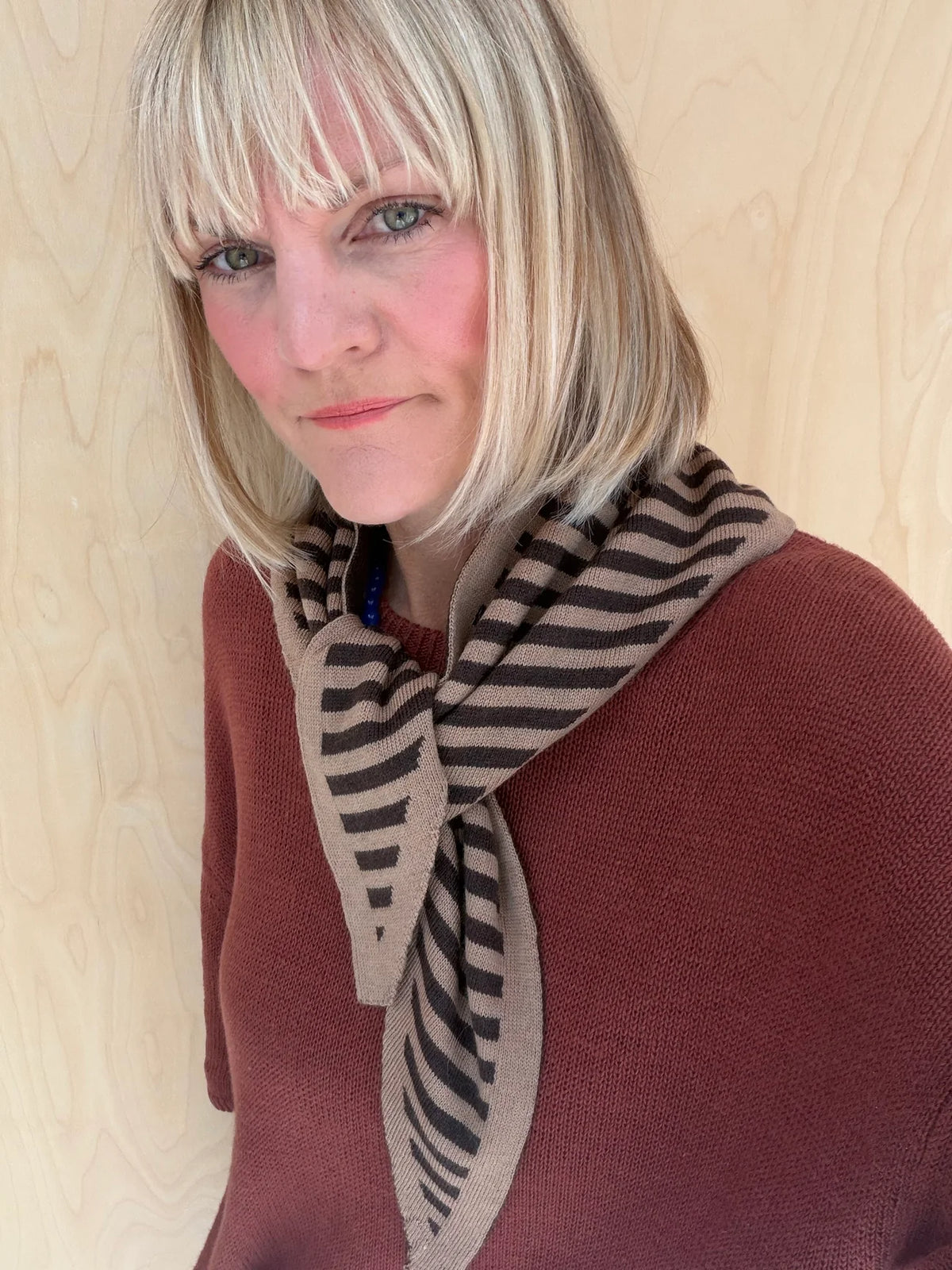 Triangle Scarf - Coffee & Chocolate