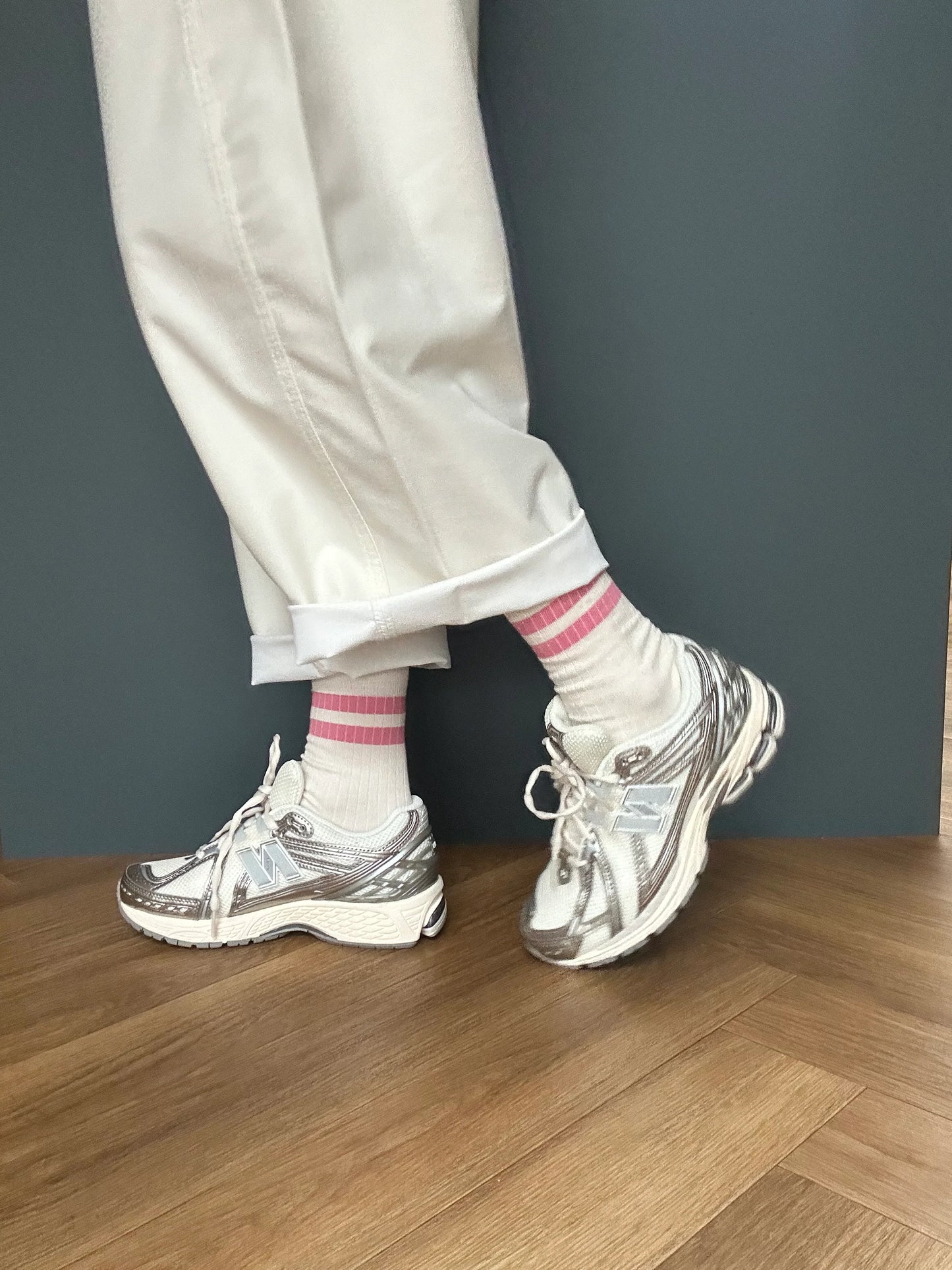 Luxe Cotton Ribbed Socks - Ecru & Rose Pink
