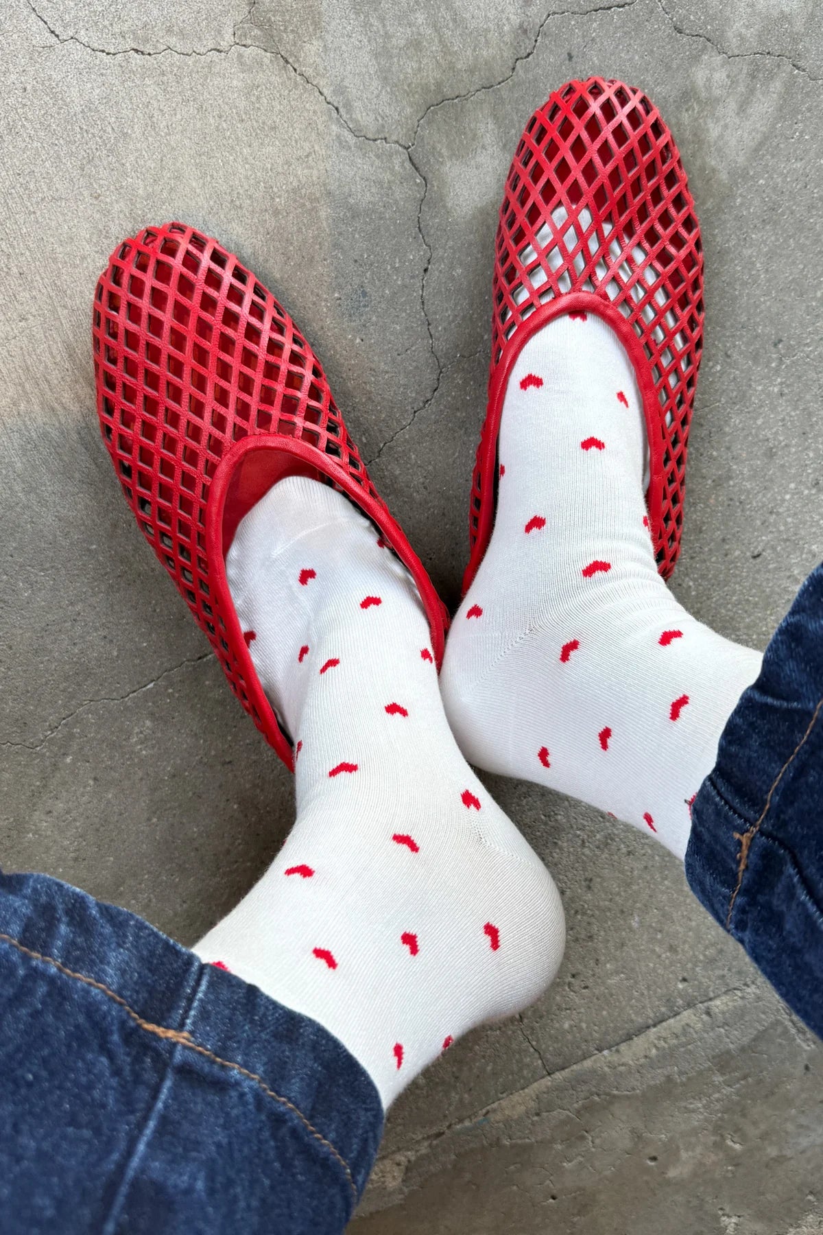 Sneaker Sock - White With Red Hearts