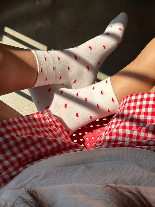Sneaker Sock - White With Red Hearts