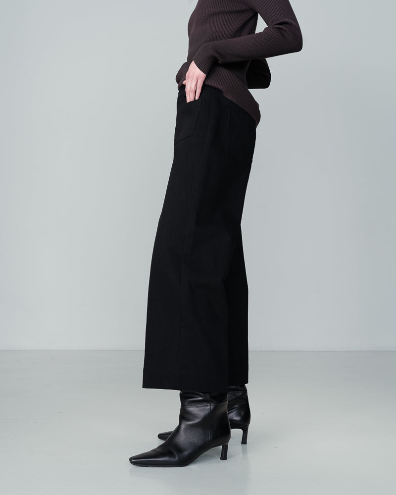 Nino Cropped Trousers - Black