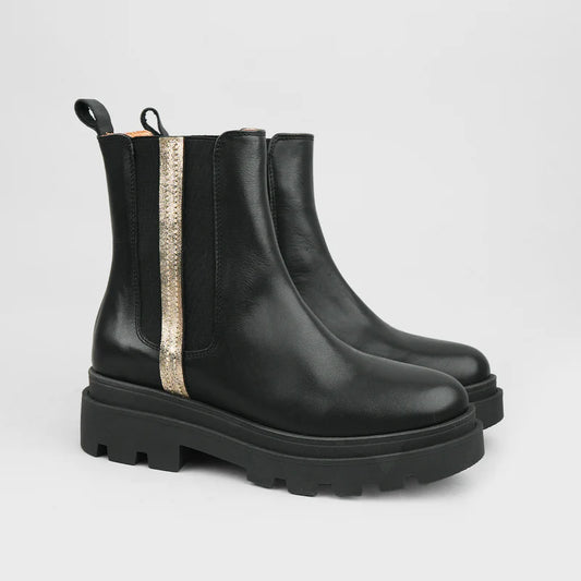 Olga Chunky Chelsea Boot - Black