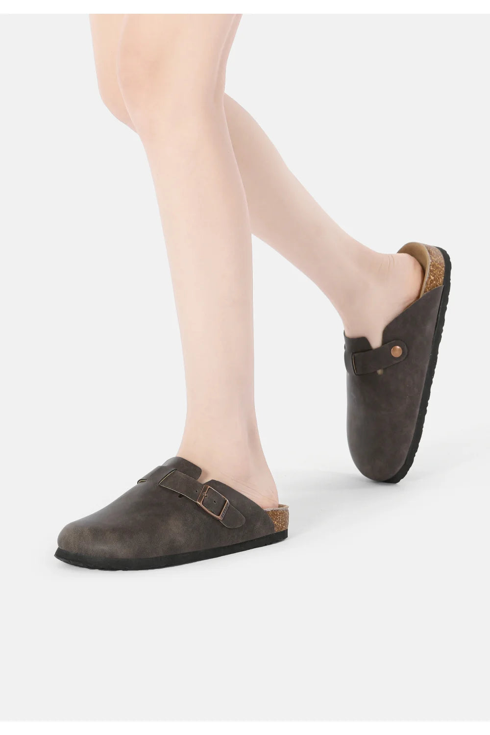 Pintail Leather Comfort Clogs - Brown Leather