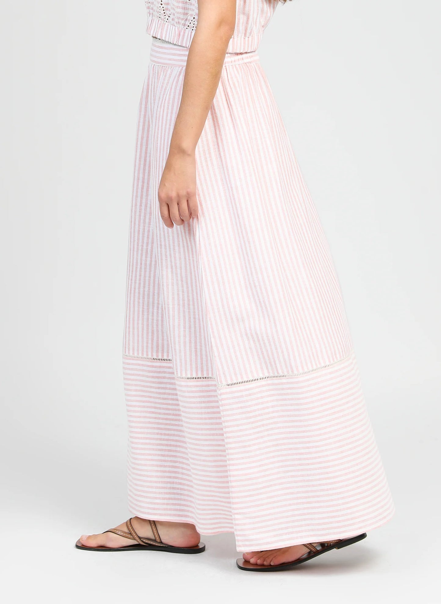 Ralyta Jupe Midi Skirt - Coral