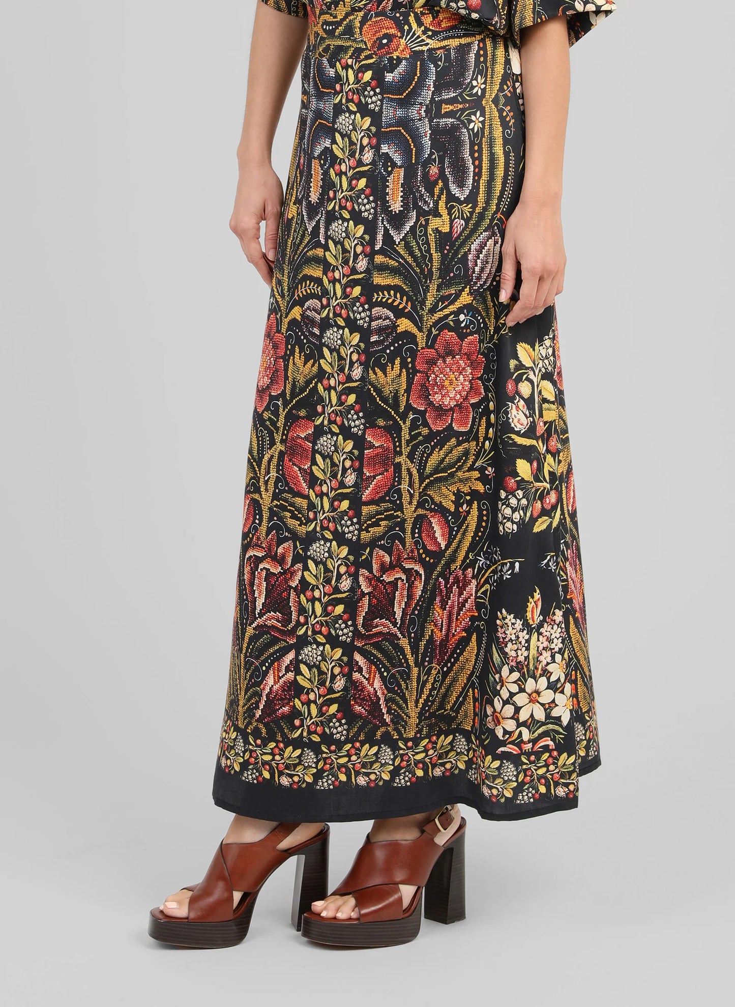 Robiliane Long Skirt - Henrietta
