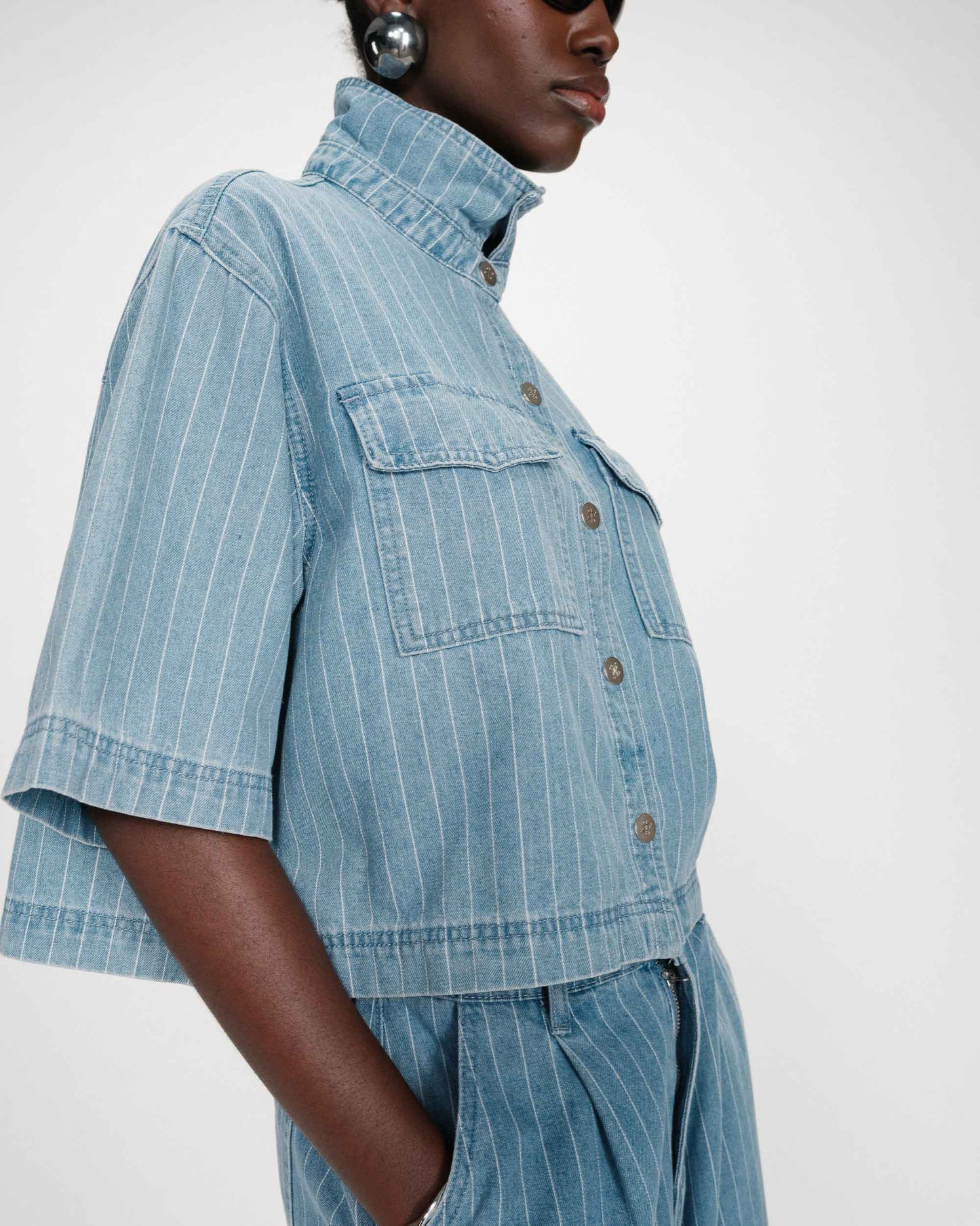 Vita Cropped Denim Shirt - Striped Blue