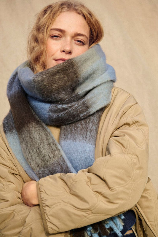 LandaSZ Scarf - Glacier Lake