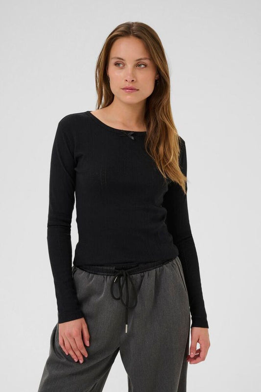 KAhilda T-Shirt - Black Deep