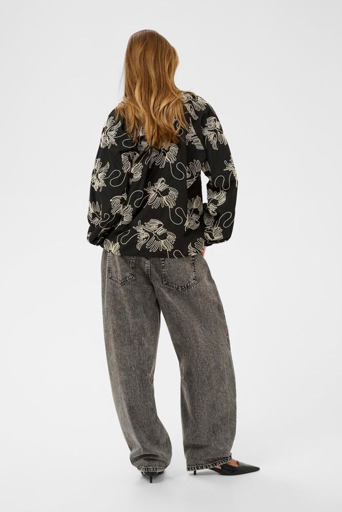 KAvinnie Blouse - Black Chalk Embroidery