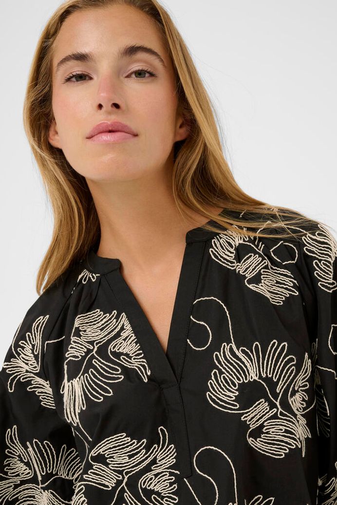 KAvinnie Blouse - Black Chalk Embroidery