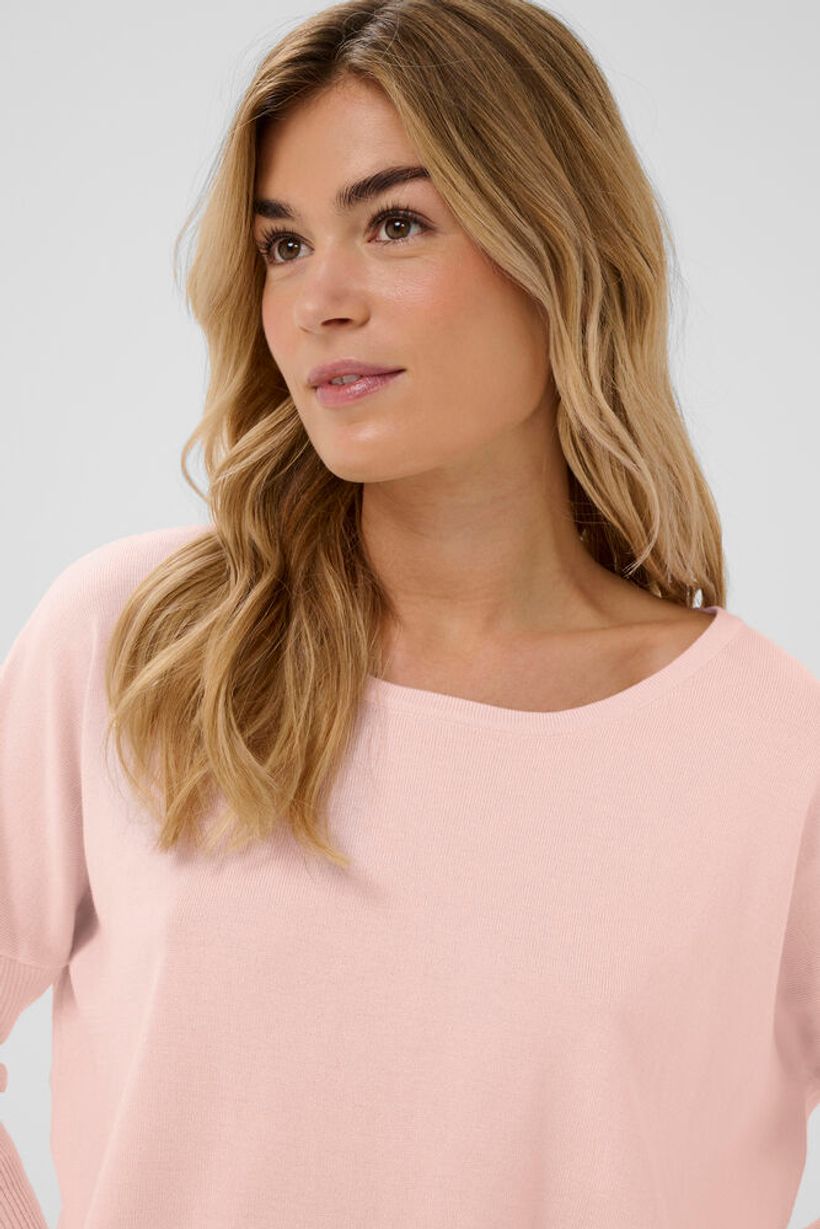 MilaSZ Round Neck Pullover - Chalk Pink