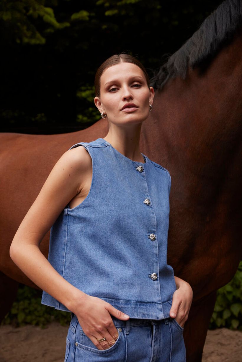 SLRinatina Waistcoat - Medium Blue Denim