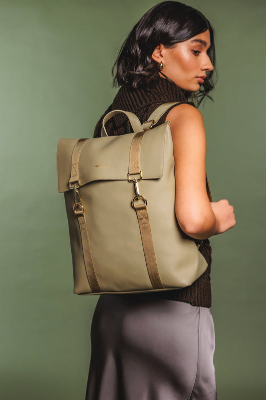 Double Clip Backpack - Soft Green