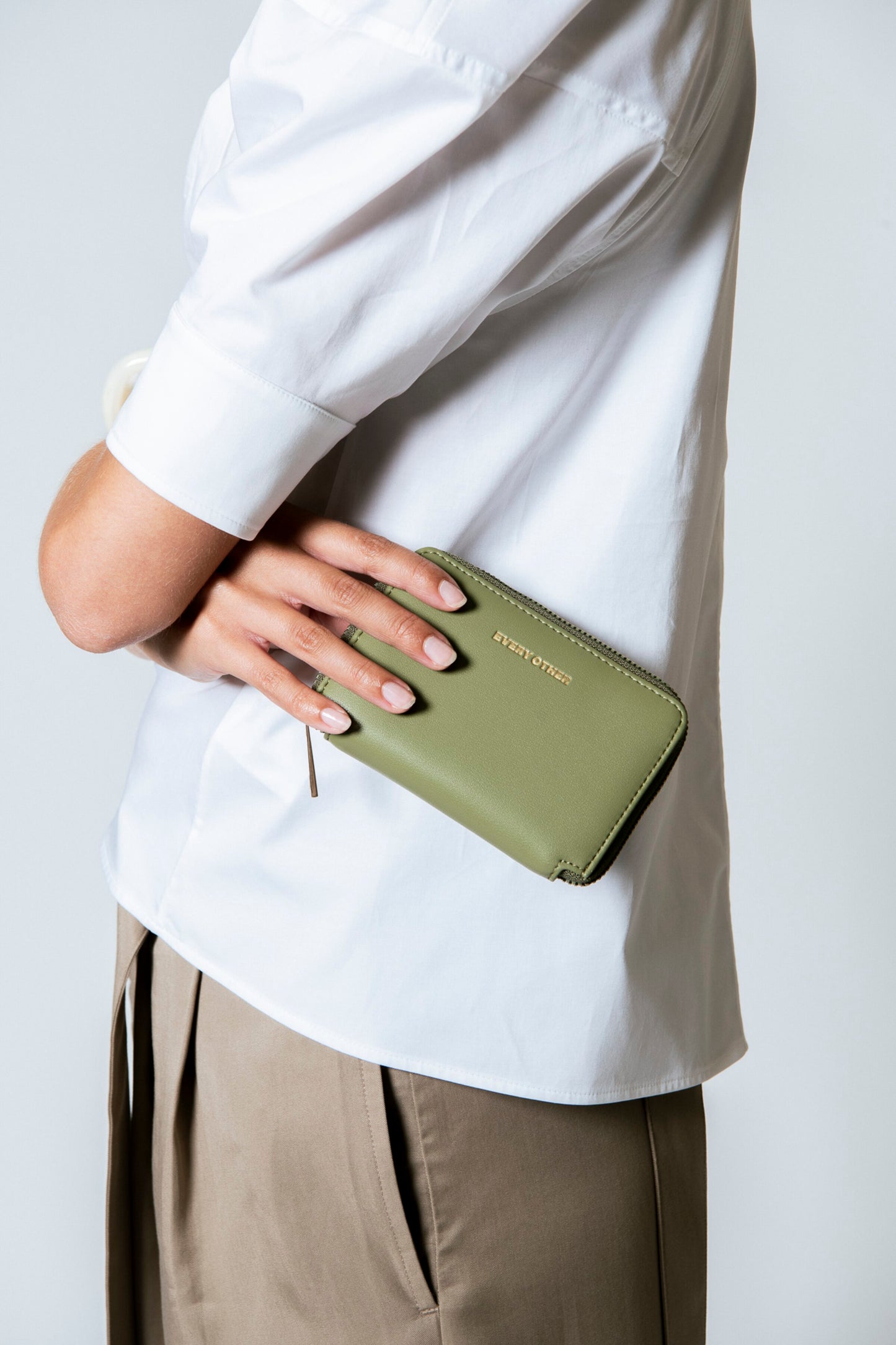 Zip Round Small Purse - Olive