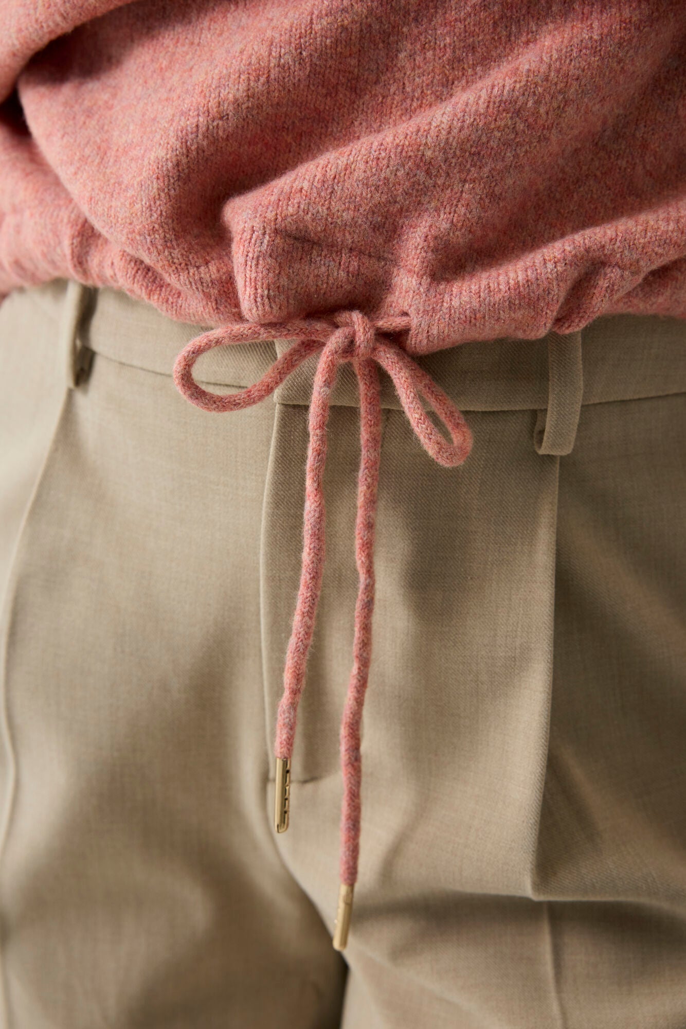 Coral Dust Pullover - Coral