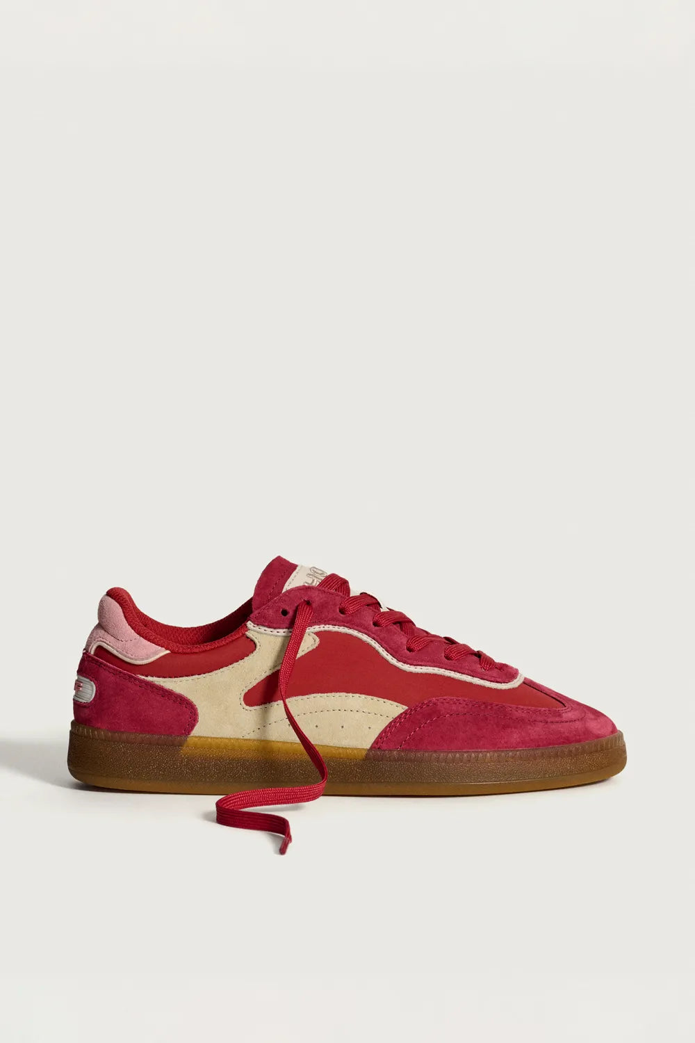 Alley - Cherry